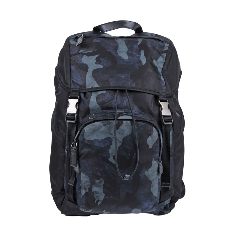 普拉達 PRADA Re-Nylon Saffiano皮革 背囊 2VZ135_2B02 黑渲染迷彩後背包 防塵袋