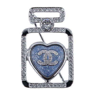 香奈兒 CHANEL CC LOGO 胸針 ABF514 B19973B25 P 銀色愛心水鑽香水胸針 無附屬品