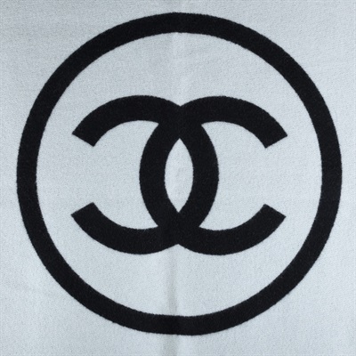 香奈兒 CHANEL CC LOGO 披肩  大黑LOGO披肩 無附屬品