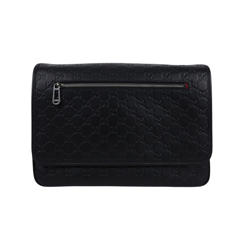 古馳 GUCCI GG Emblem 斜背包 850235 AAFOM 黑壓紋GG Emblem中號斜背包 防塵袋