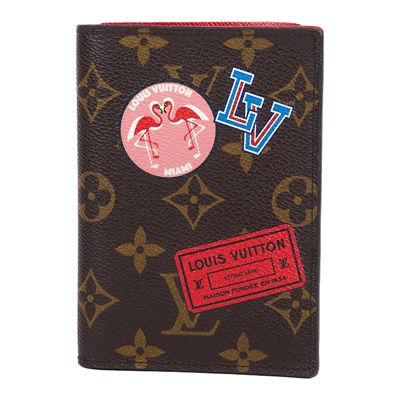 路易威登 LOUIS VUITTON 護照封套 護照夾老花帆布 M64502 原花MY LV WORLD TOUR紅內裡訂製護照套 無附屬品