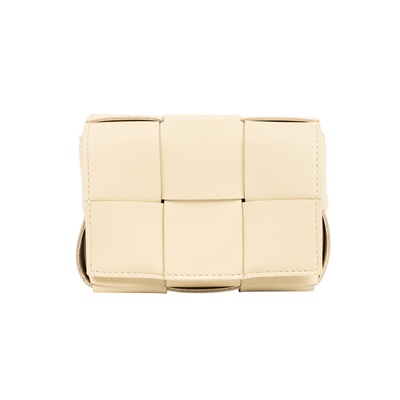 寶緹嘉 BOTTEGA VENETA Cassette 斜背包 666688 晶片款 奶茶 CANDY CASSETTE 3x2肩背包 防塵袋