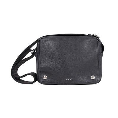 羅意威 LOEWE Pebble 郵差包 中型 BANBA73X01 黑Pebble 郵差包 中號 無附屬品