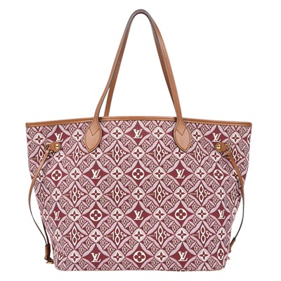 LV Neverfull推薦--解Neverfull 的新舊演變:附屬子包手拿包、織物內裡口袋、字體美學