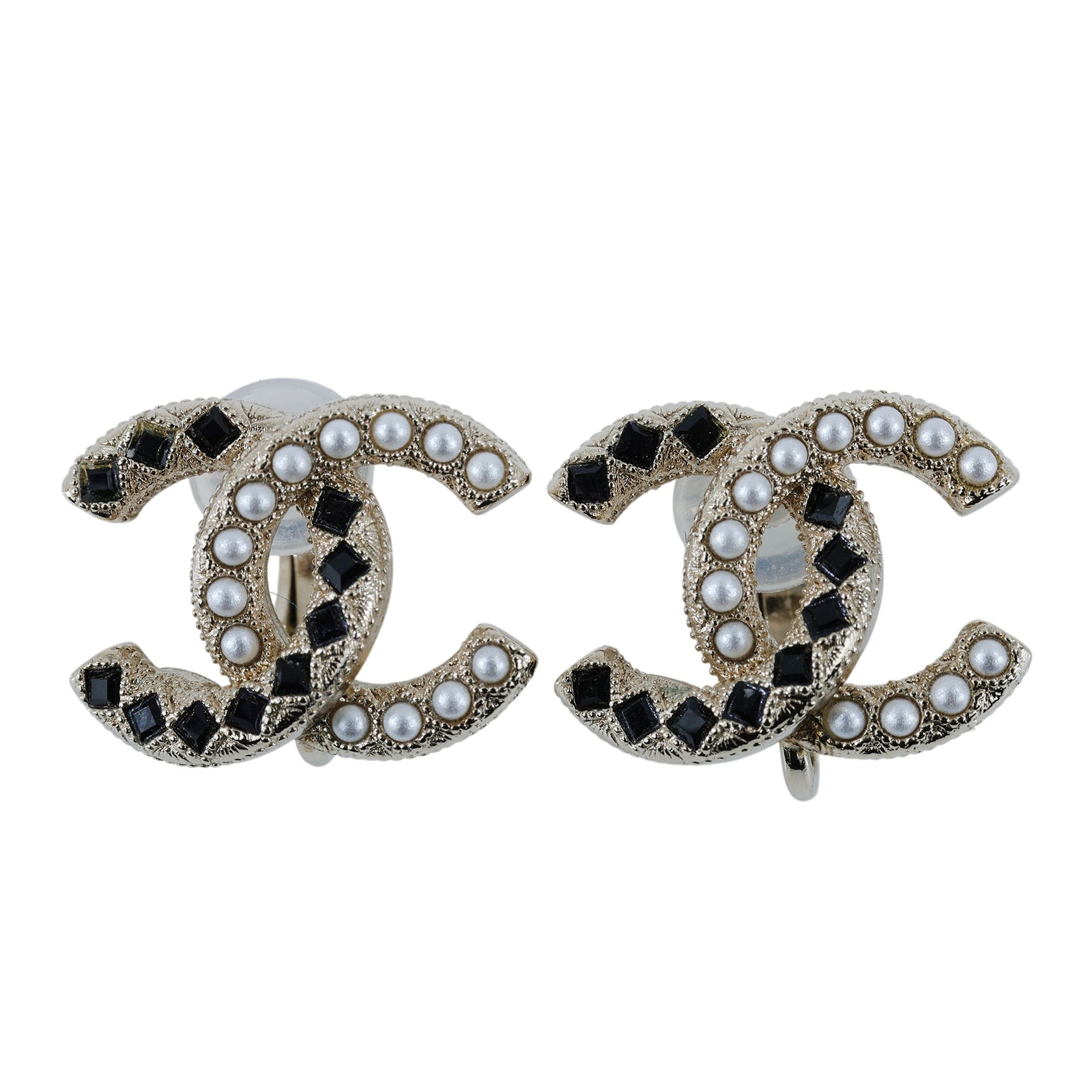 香奈兒 CHANEL 夾式耳環 A21A 珍珠拚黑鑽雙C耳夾 原廠盒子/防塵袋