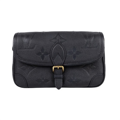 路易威登 LOUIS VUITTON Diane 腋下包法棍 單肩背包 黑色 M46386 晶片款 黑壓紋Diane金釦側背包 原廠盒子/防塵袋/背帶2