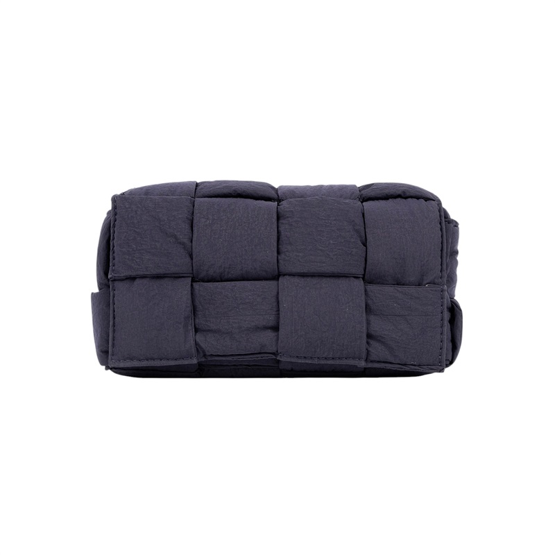 寶緹嘉 BOTTEGA VENETA Padded Cassette 尼龍 編織腰包 679763VB080  防塵袋/購買證明正本