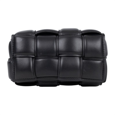 寶緹嘉 BOTTEGA VENETA Padded Cassette Maxi Intrecciato 編織包 710075VCQR1 晶片款  背帶