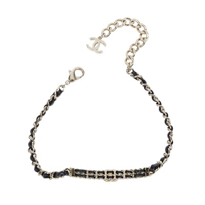 香奈兒 CHANEL CC LOGO 項鍊 B21/B 黑皮穿項鍊 原廠盒子/內襯