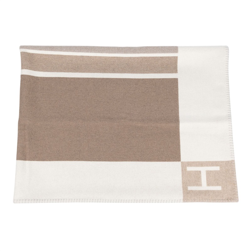 愛馬仕 Hermes Avalon 毛毯   灰白大毛毯 無附屬品