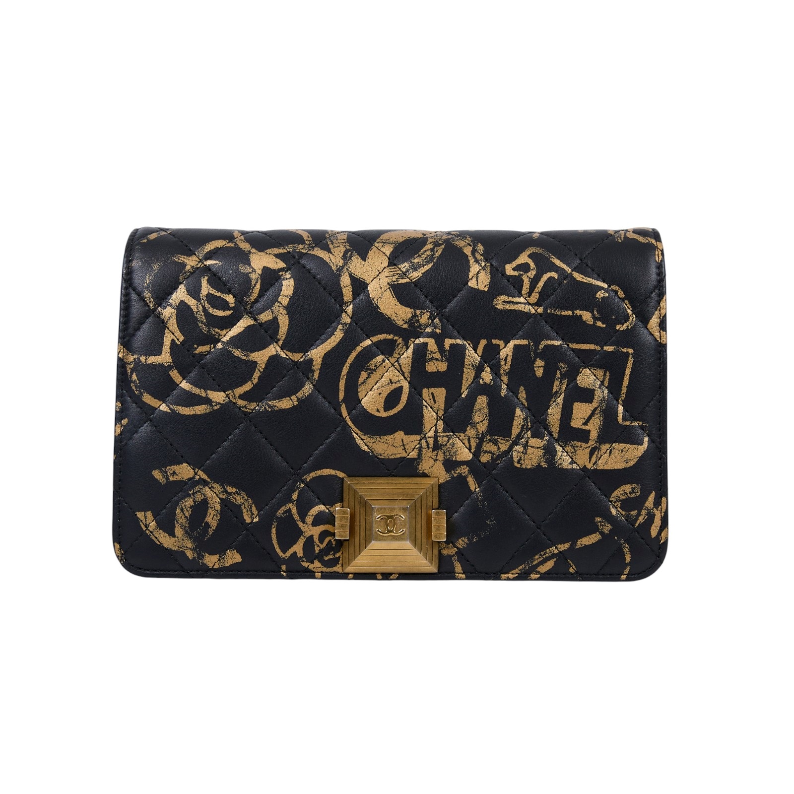 香奈兒 CHANEL WOC 手提 口蓋包 AP0388 B00912 28開黑羊燙金山茶花WOC 原廠盒子/防塵袋/購買證明