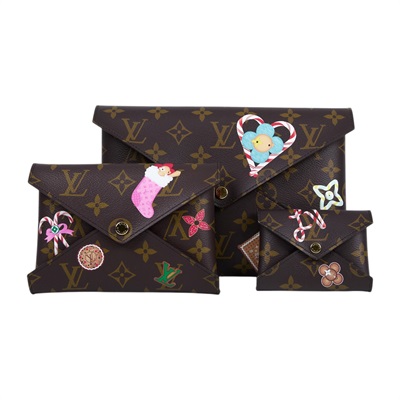 路易威登 LOUIS VUITTON Kirigami Pochette 手拿包 M12203 晶片款 聖誕限定系列手拿包 防塵袋