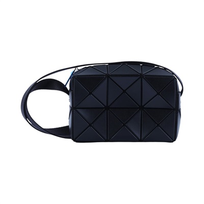 三宅一生 ISSEY MIYAKE BAOBAO CUBOID 幾何立方 3X2 斜背包  黑幾何肩背包3X2 防塵袋