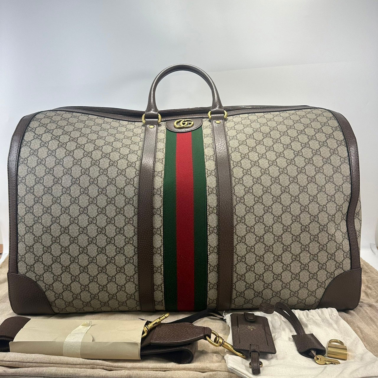 古馳 GUCCI Savoy 大型 旅行袋 724567 GG紋行李袋 防塵袋/背帶/鎖組/行李吊牌