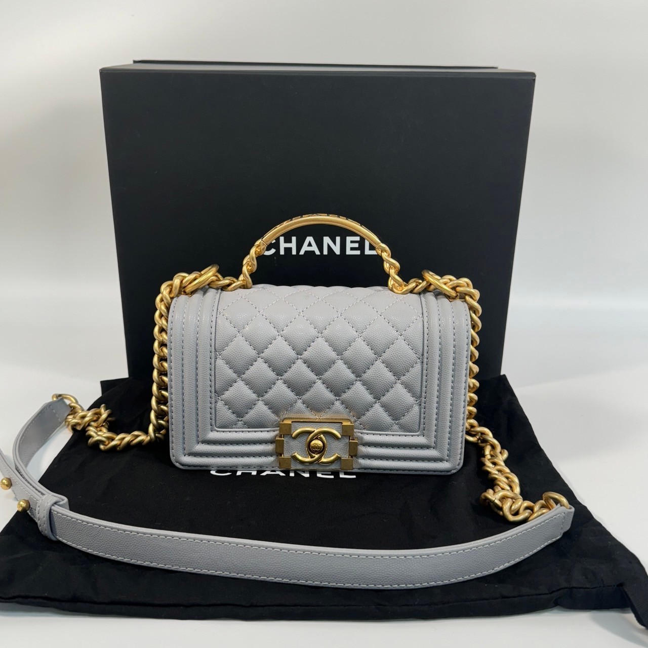 香奈兒 CHANEL Handle Boy 20 提把式 鏈條 肩背 斜背包 A94805 晶片款 灰荔枝BOY20 HANDLE 原廠盒子/防塵袋