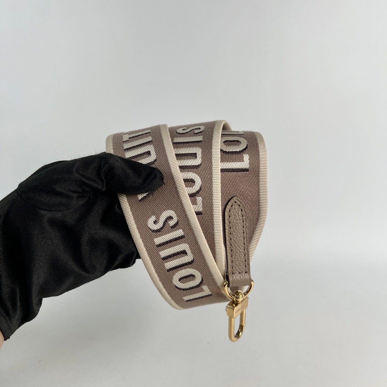 路易威登 LOUIS VUITTON Diane 腋下包法棍 單肩背包 斑鳩灰 奶油色 M46583 晶片款 斑鳩灰DIANE 原廠盒子/防塵袋