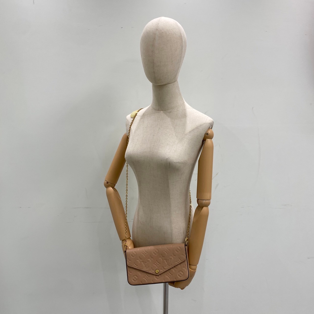 路易威登 LOUIS VUITTON Pochette Félicie 鏈條包 M62299  原廠盒子/防塵袋 /購買證明