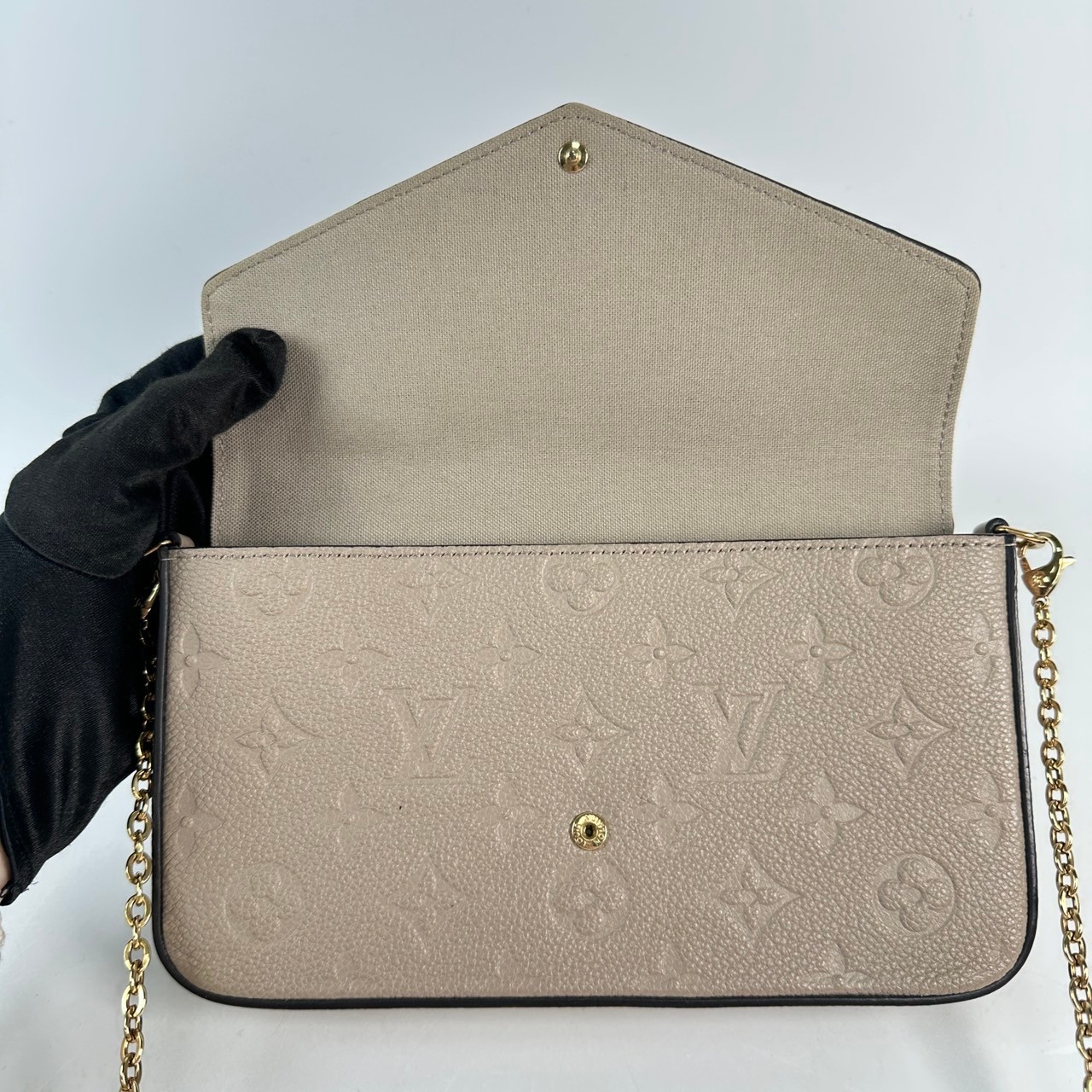 路易威登 LOUIS VUITTON Félicie Pochette 壓花皮格 WOC 翻蓋 斜背 鍊帶 肩背包 米色 M82609 晶片款  內袋2/背帶