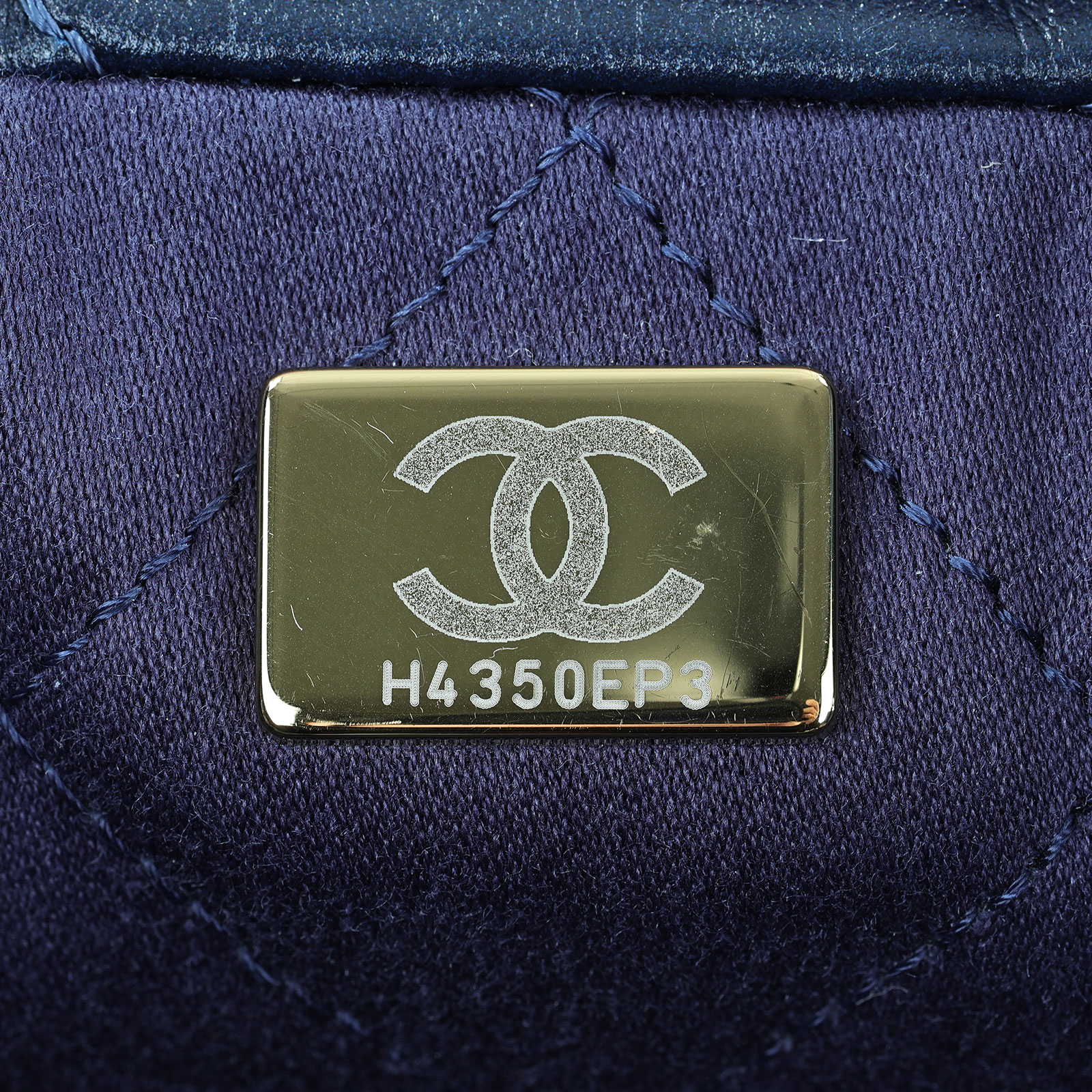 香奈兒 CHANEL 22 Mini 迷你 肩背 斜背包  晶片款 漸層藍22 MINI 原廠盒子