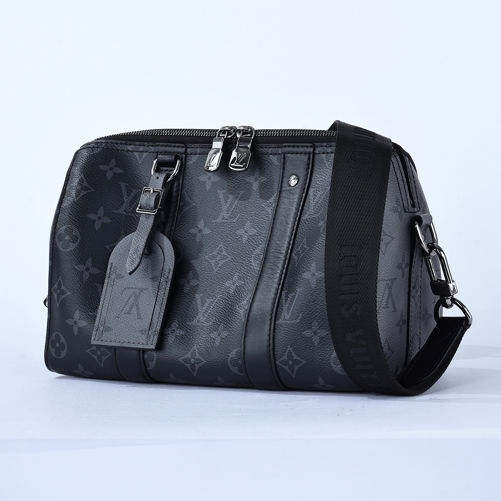 路易威登 LOUIS VUITTON City Keepall Eclipse帆布 拉鍊 斜背包 黑色 M45936 晶片款  防塵袋/原廠盒子/購買證明