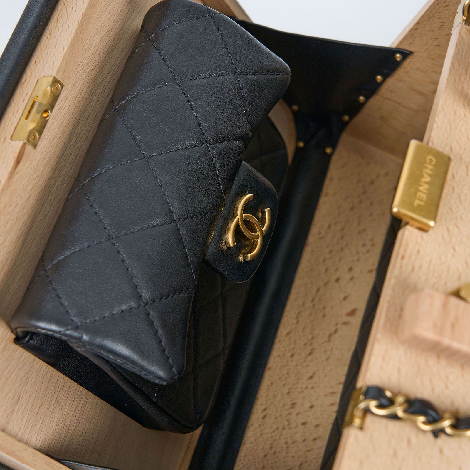 香奈兒 CHANEL Vanity Case 化妝箱 AS2927 晶片款 WOOD VANITY化妝箱 原廠盒子/防塵袋