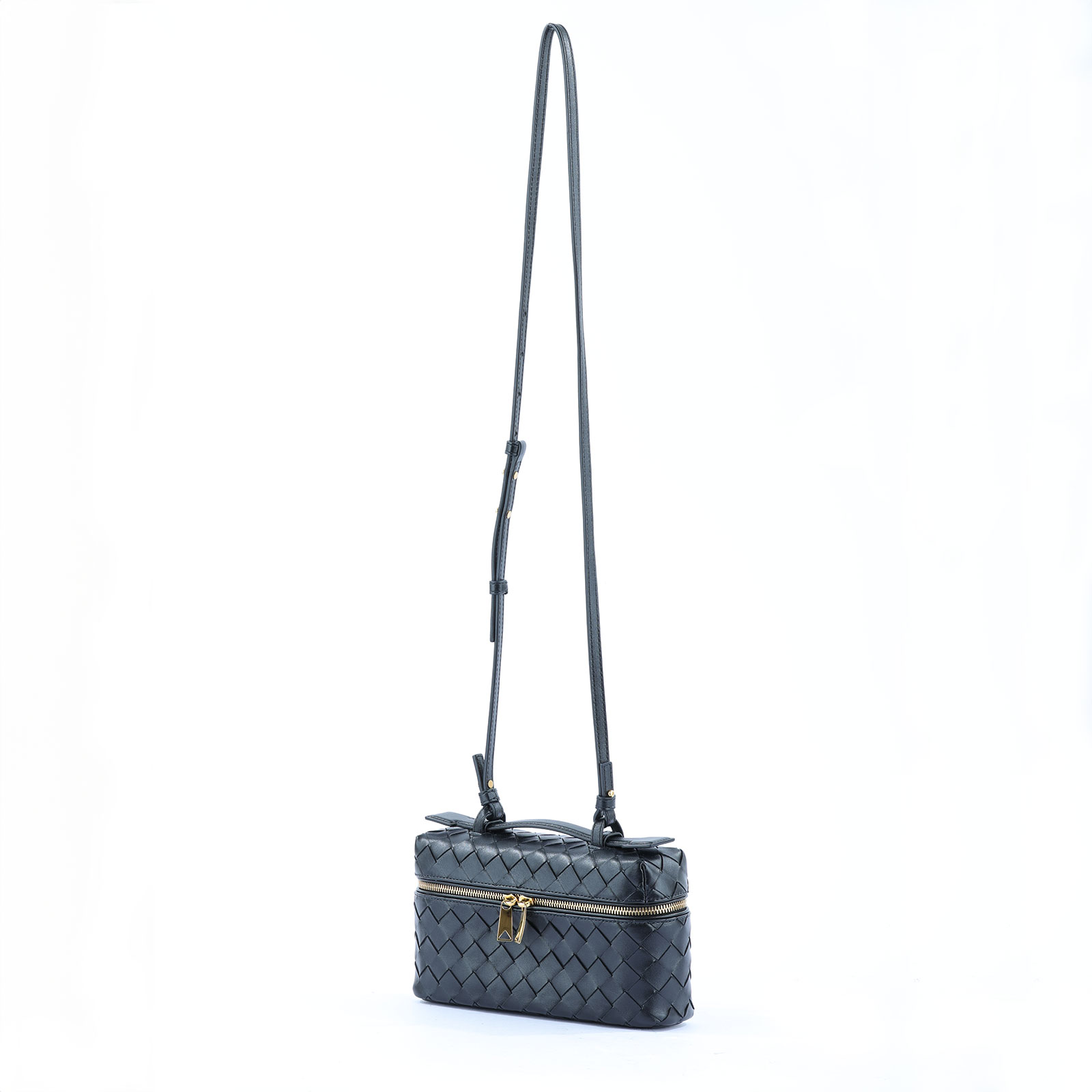 寶緹嘉 BOTTEGA VENETA Bang Bang Vanity 化妝箱 789109 黑編織Bang Bang Vanity Case 防塵袋