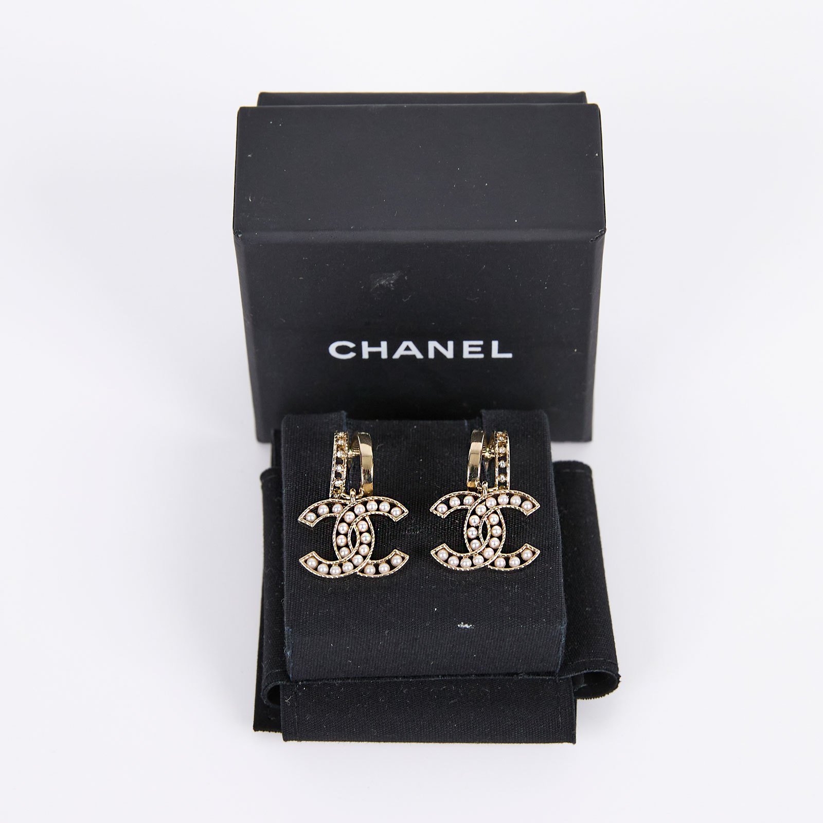 香奈兒 CHANEL 耳釘 A21B 金雙c珍珠耳環 原廠盒子
