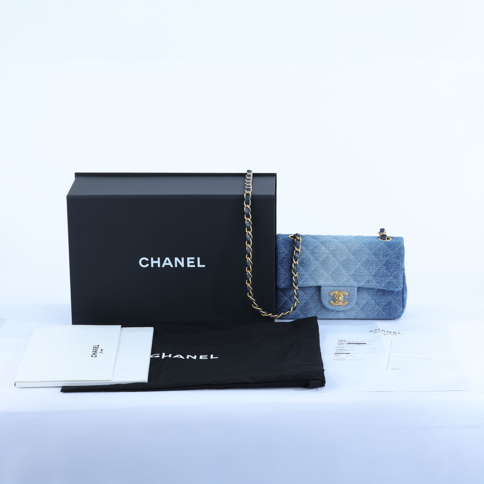 香奈兒 CHANEL CF 迷你 口蓋包 A69900 晶片款 單寧漸層COCO20 原廠盒子/防塵袋 購買證明影本