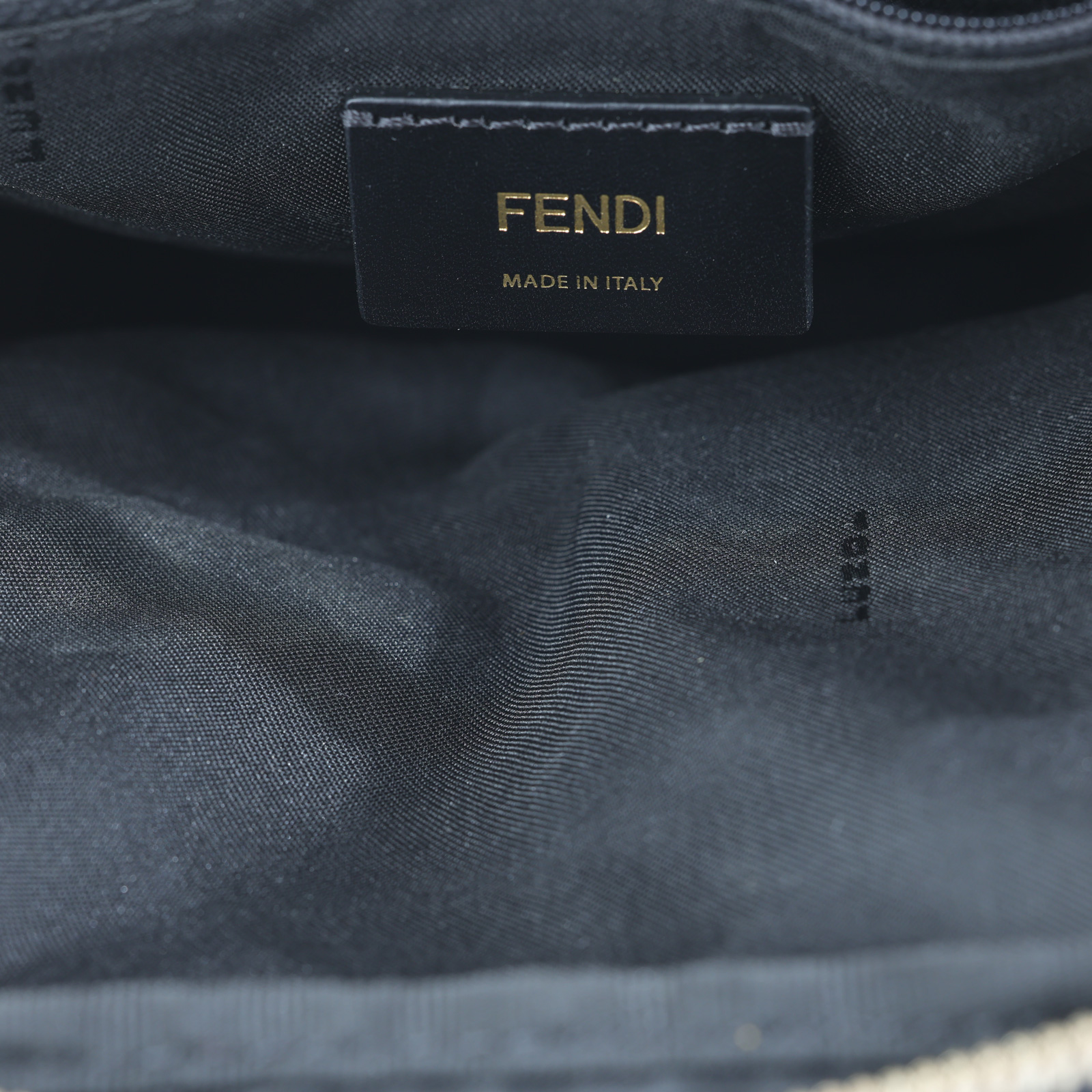芬迪 FENDI 怪獸包 腰包 7VZ033A2FT 黑怪獸腰包 防塵袋