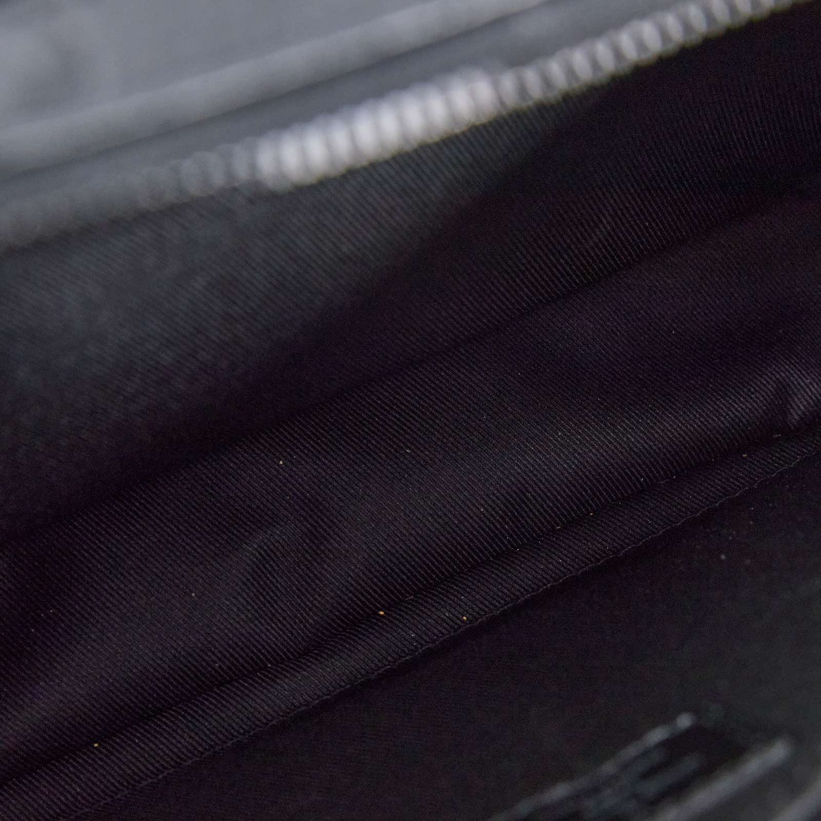 路易威登 LOUIS VUITTON Steamer 郵差包 M57037 晶片款 黑STEAMER壓紋郵差包 無附屬品