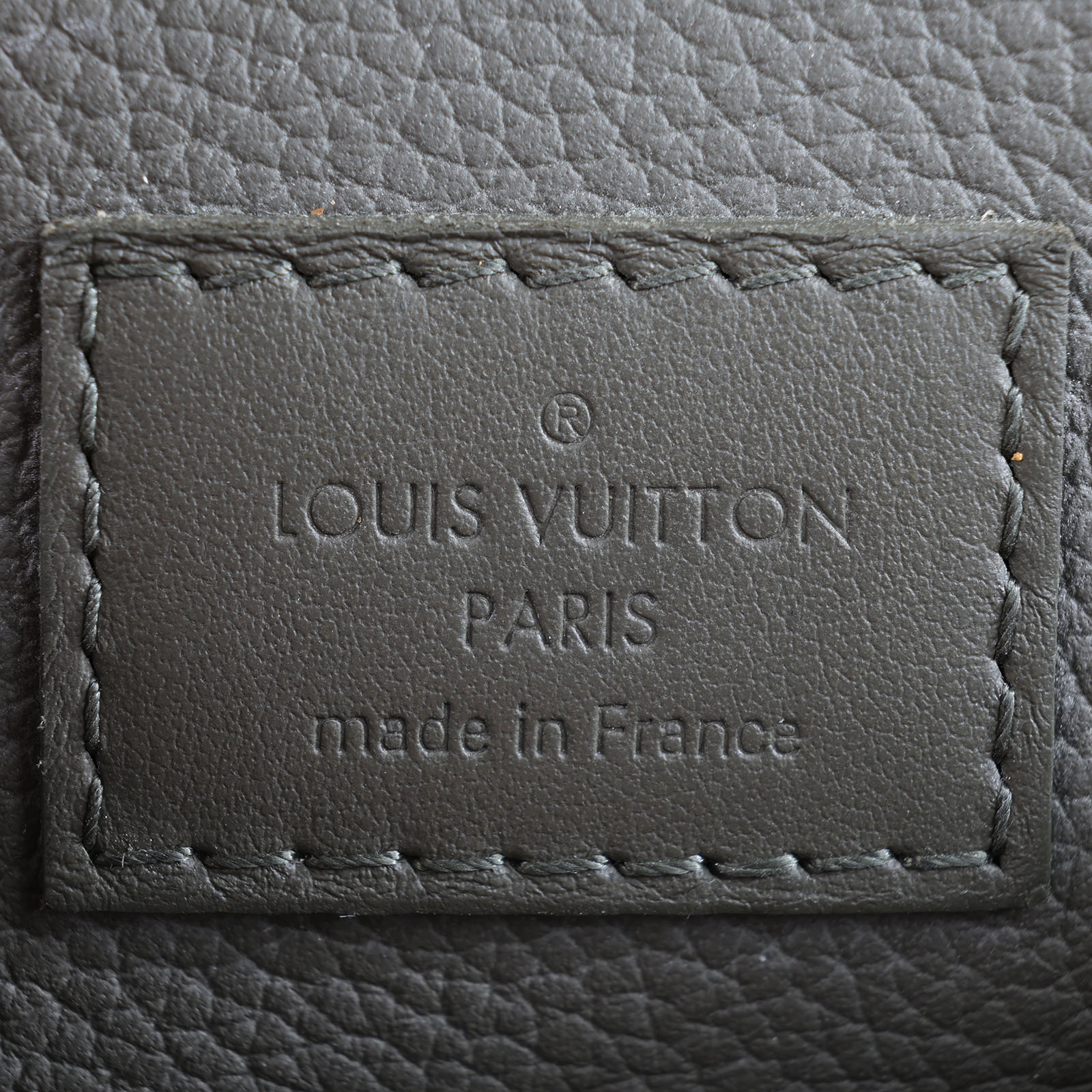 路易威登 LOUIS VUITTON Takeoff 斜背包 M21364 晶片款 Takeoff 墨綠色胸口包 無附屬品