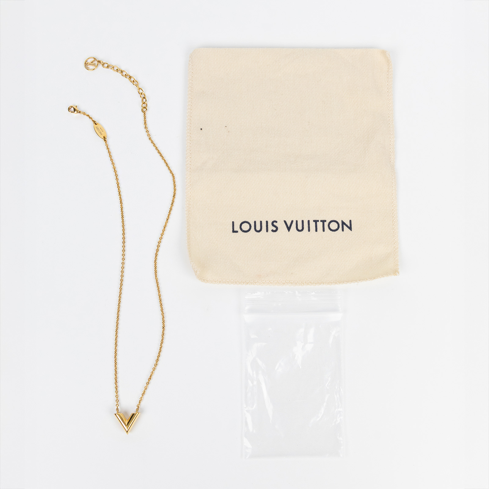 路易威登 LOUIS VUITTON Essential V 項鏈 金屬色 M61083 Essential V項鍊 無附屬品