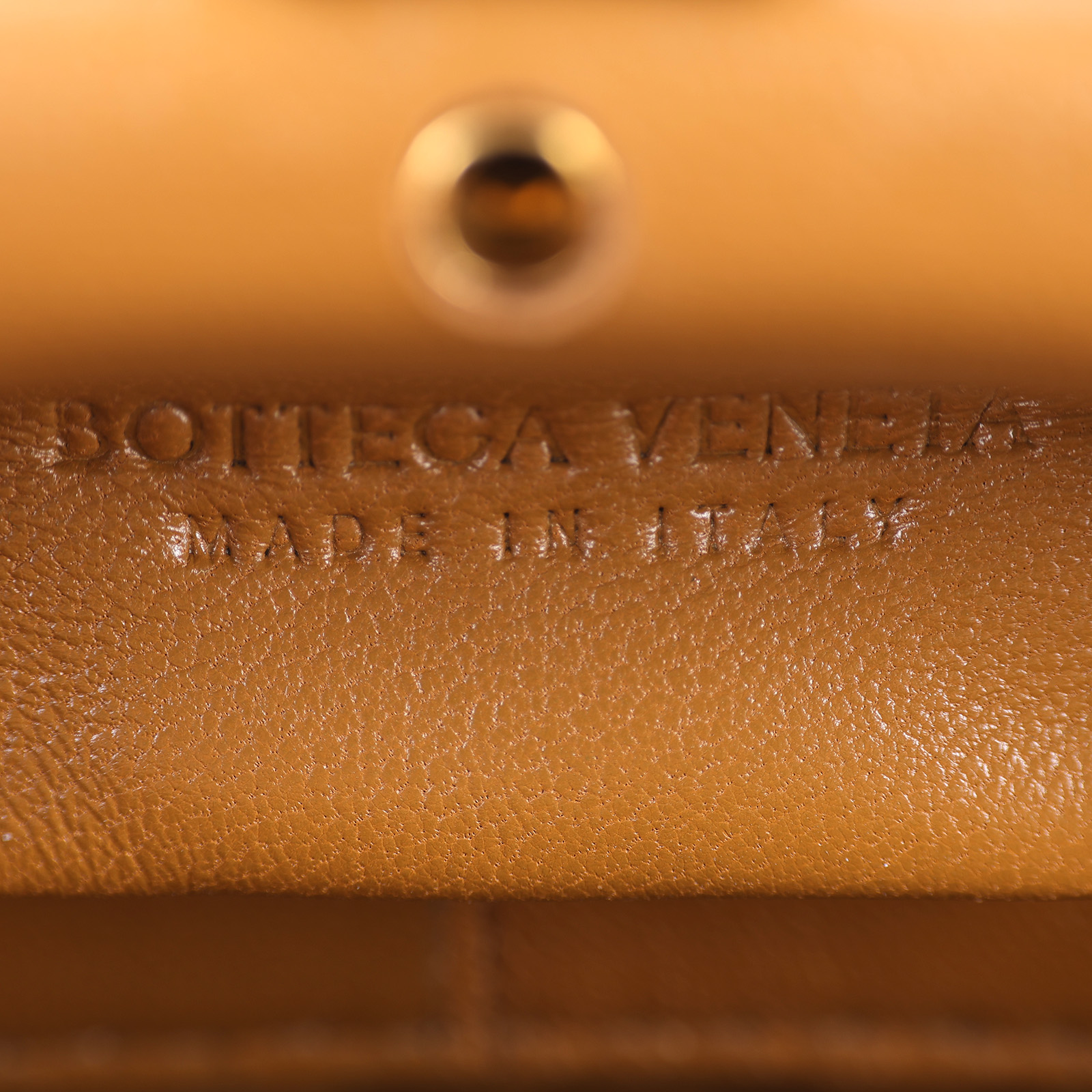 寶緹嘉 BOTTEGA VENETA Handle 手提包 小型 691188V01D1 棕HANDLE INTRECCIATO 防塵袋