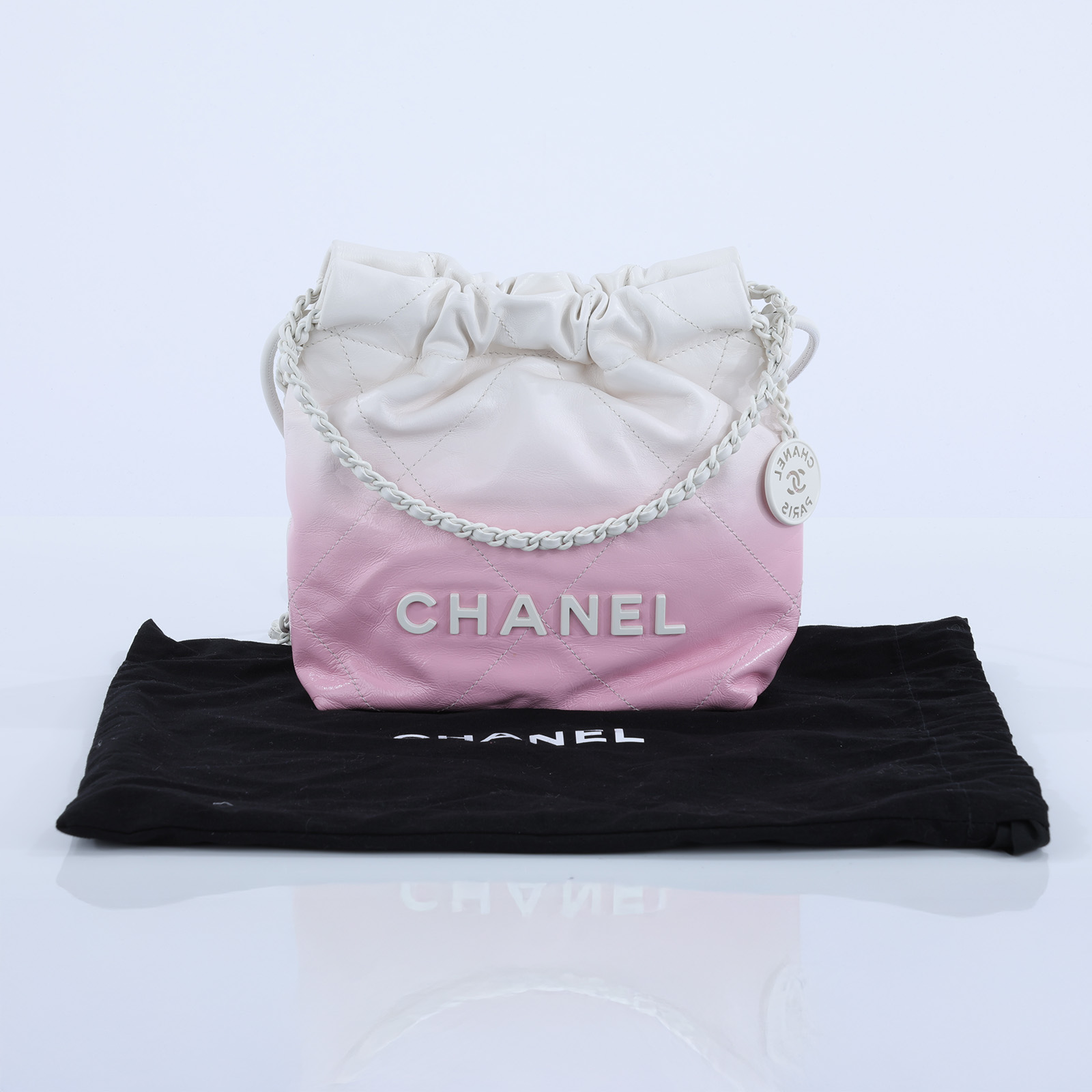 香奈兒 CHANEL 22 Mini 菱格紋 肩背包  晶片款 粉白漸層22 MINI 防塵袋