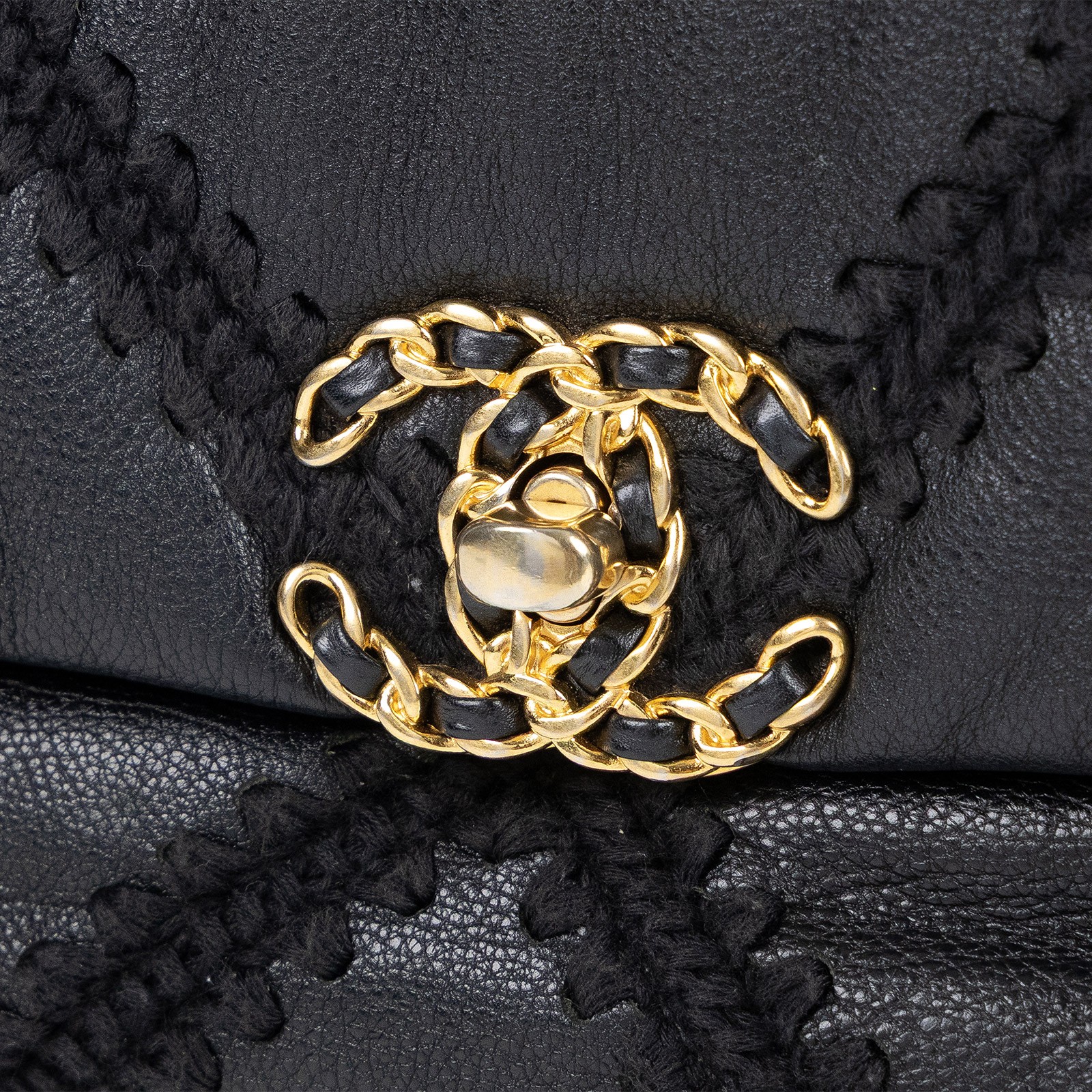 香奈兒 CHANEL 19 口蓋包 菱格紋 金銀鍊帶 手提 肩背包 AS1160 黑牛皮粗縫線19包小號 原廠盒子/防塵袋/保證卡