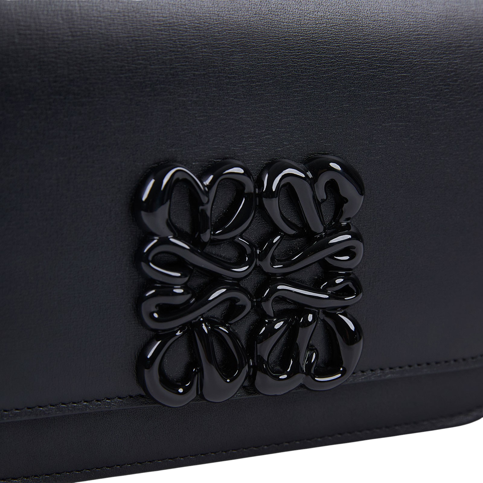 羅意威 LOEWE Goya 斜背包 A896N09X15 黑GOYA斜背包 原廠盒子/防塵袋/背帶