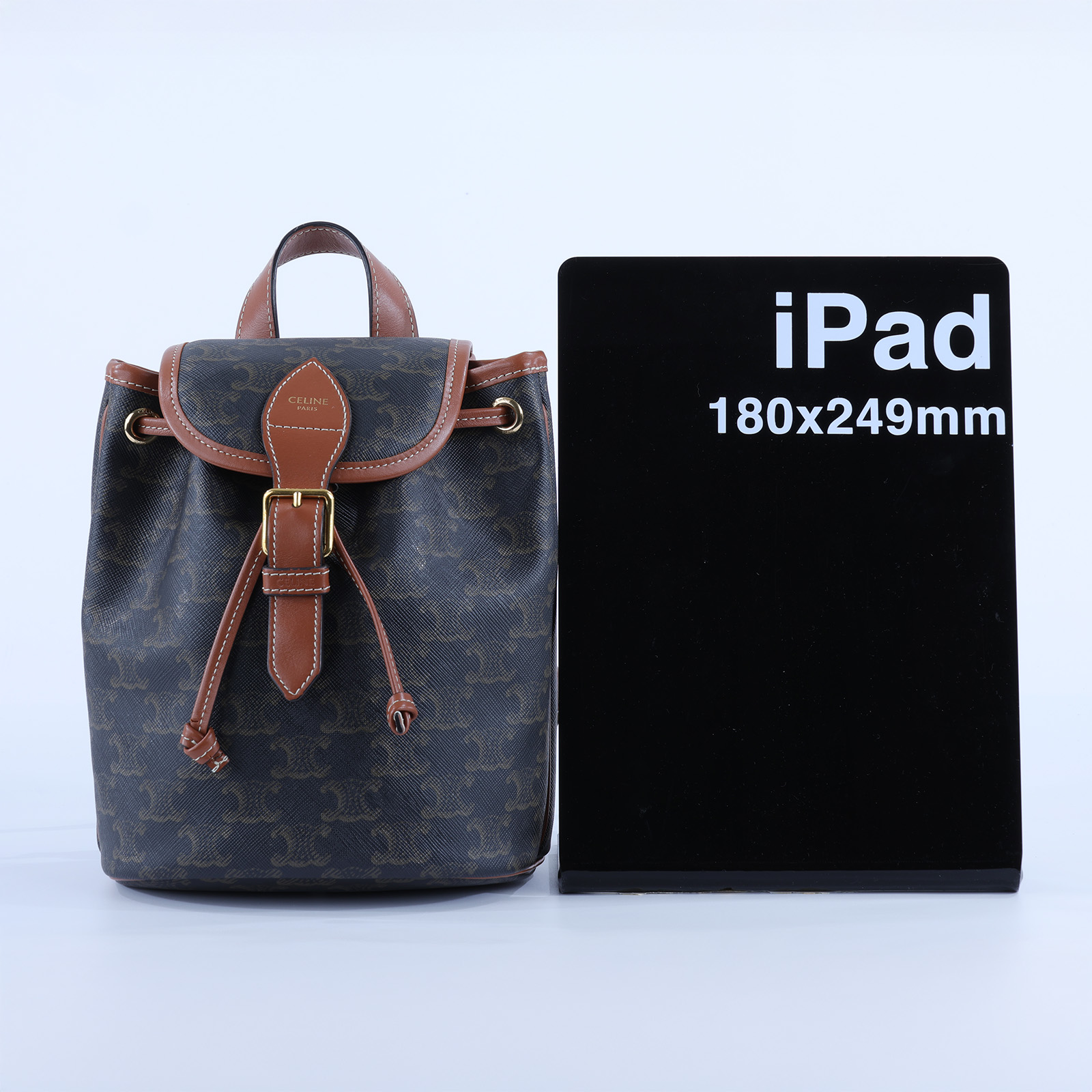 思琳 CELINE Triomphe帆布 小牛皮 迷你 Folco 後背包 197662CAS 原花TRIOMPHE FOLCO後背包 防塵袋