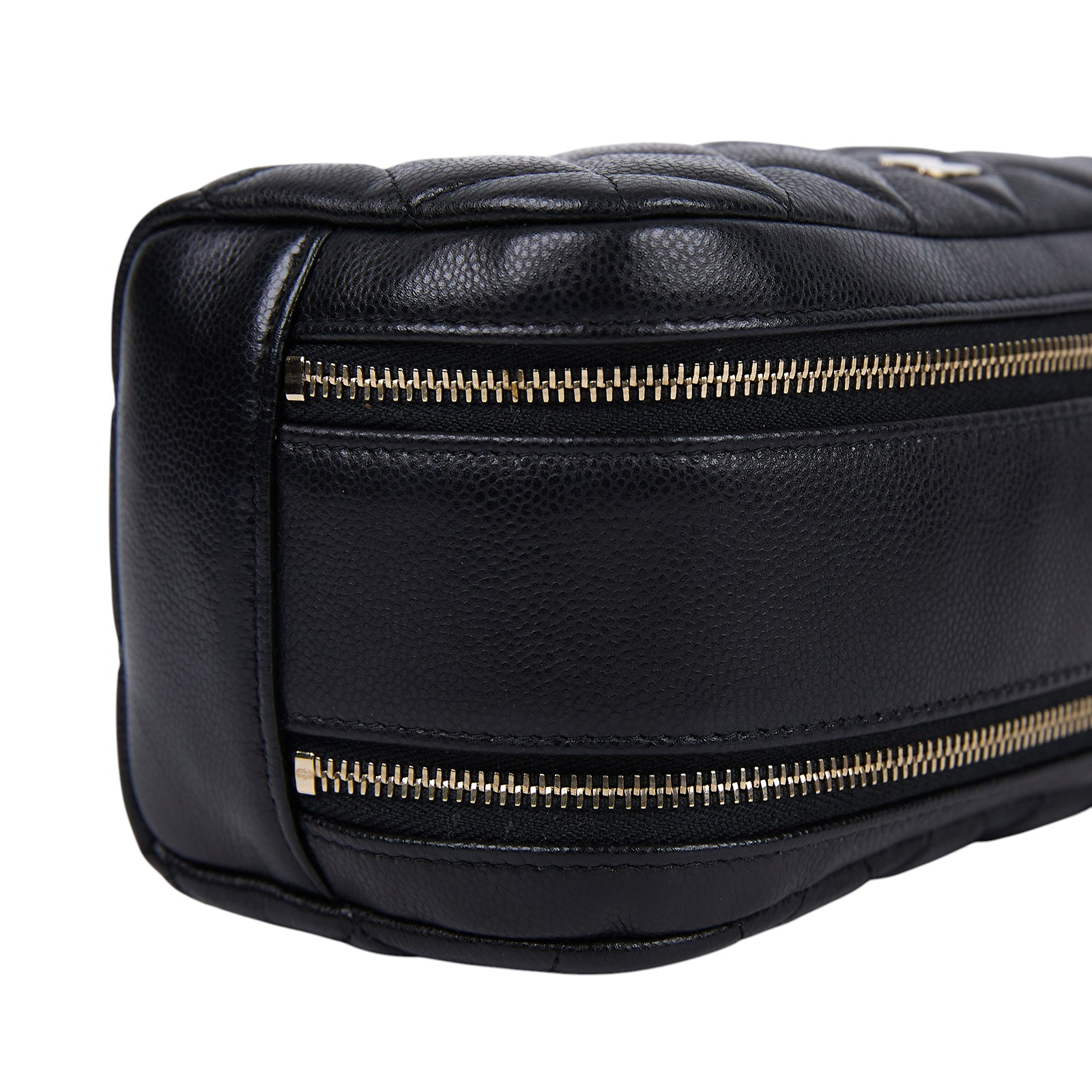 香奈兒 CHANEL 拉鍊 化妝包 AP3702 B10583 晶片款 黑荔枝貝殼化妝包 防塵袋