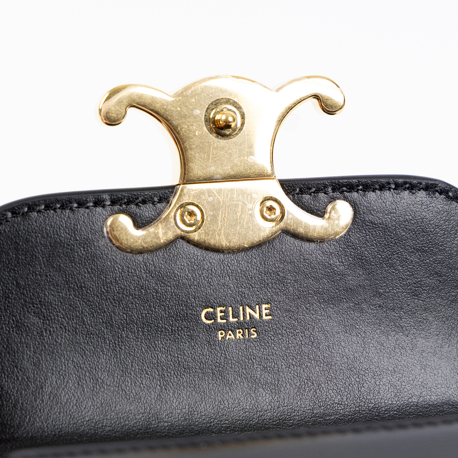 思琳 CELINE Claude 亮澤牛皮革 迷你 手袋 10I513DPV 黑MINI TRIOMPHE 原廠盒子/ 防塵袋