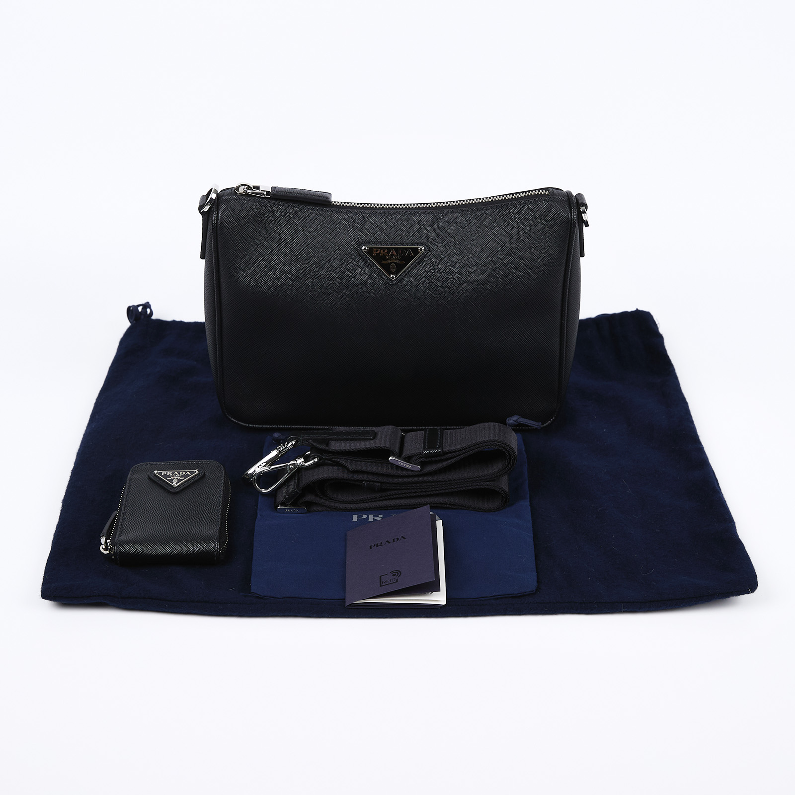 普拉達 PRADA 皮革肩背袋 2VH113_9Z2 黑全皮三合一斜背包 防塵袋