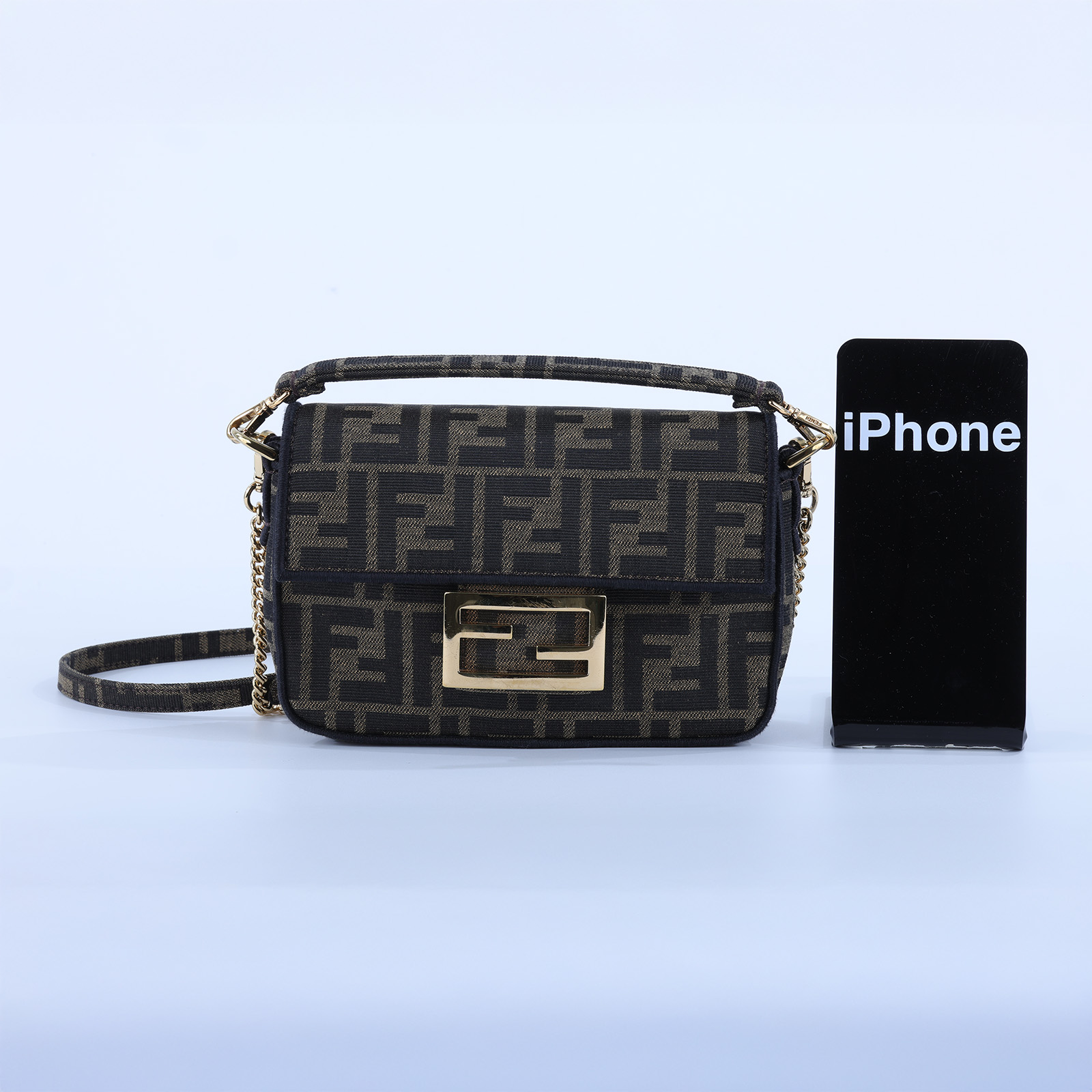 芬迪 FENDI Baguette  8BS017A6V5 原花FF帆布 BAGUETTE MINI 防塵袋