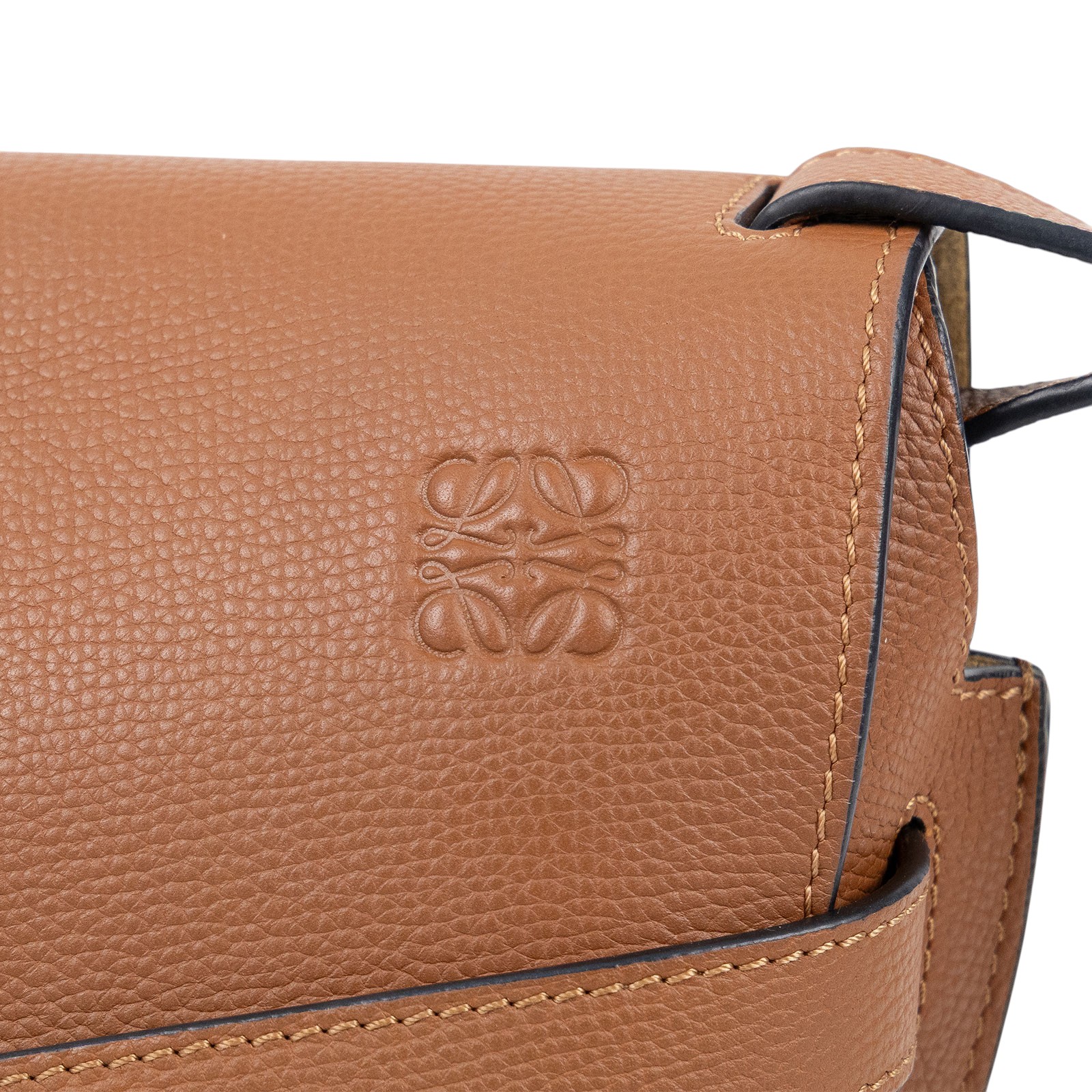 羅意威 LOEWE Small Gate bag 小型 小牛皮 肩背包  焦糖GATE  SMALL 無附屬品