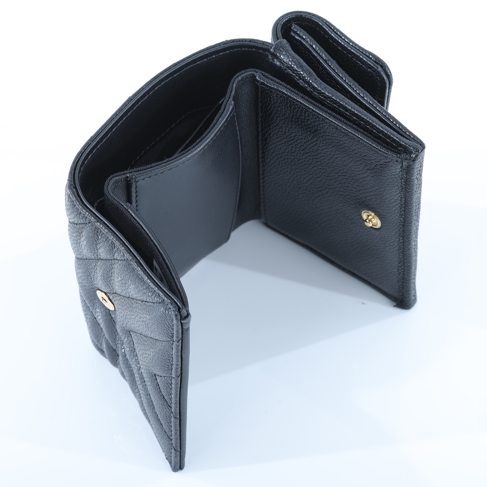 香奈兒 CHANEL Boy 錢包 三摺 短夾  晶片款 黑BOY三折山型紋短夾 防塵袋