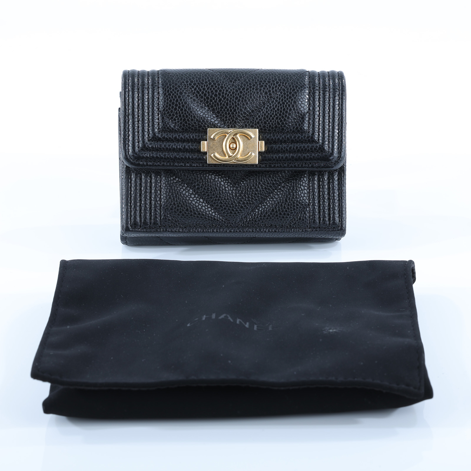 香奈兒 CHANEL Boy 錢包 三摺 短夾  晶片款 黑BOY三折山型紋短夾 防塵袋