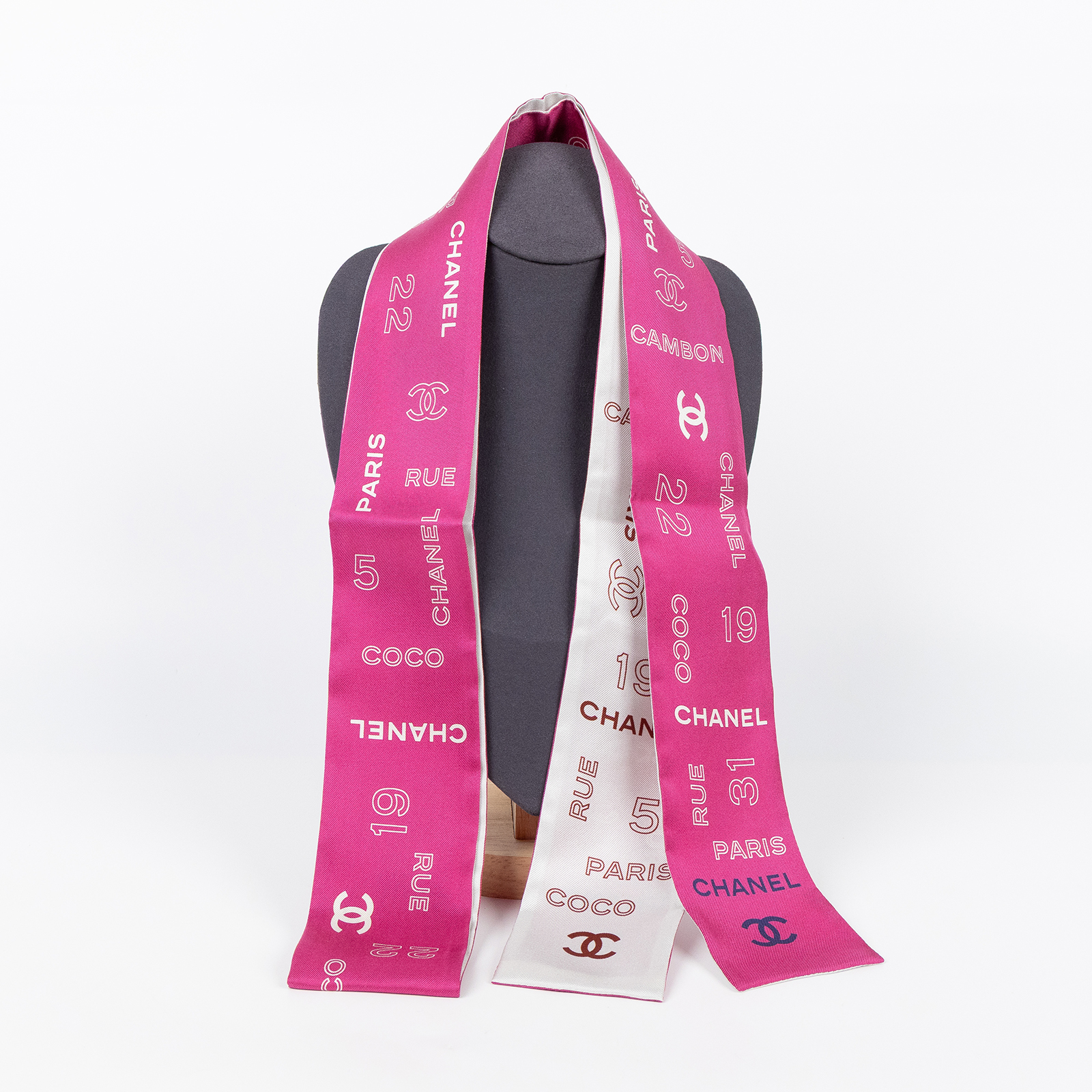 香奈兒 CHANEL 絲巾  粉紅TWILLY 原廠盒子