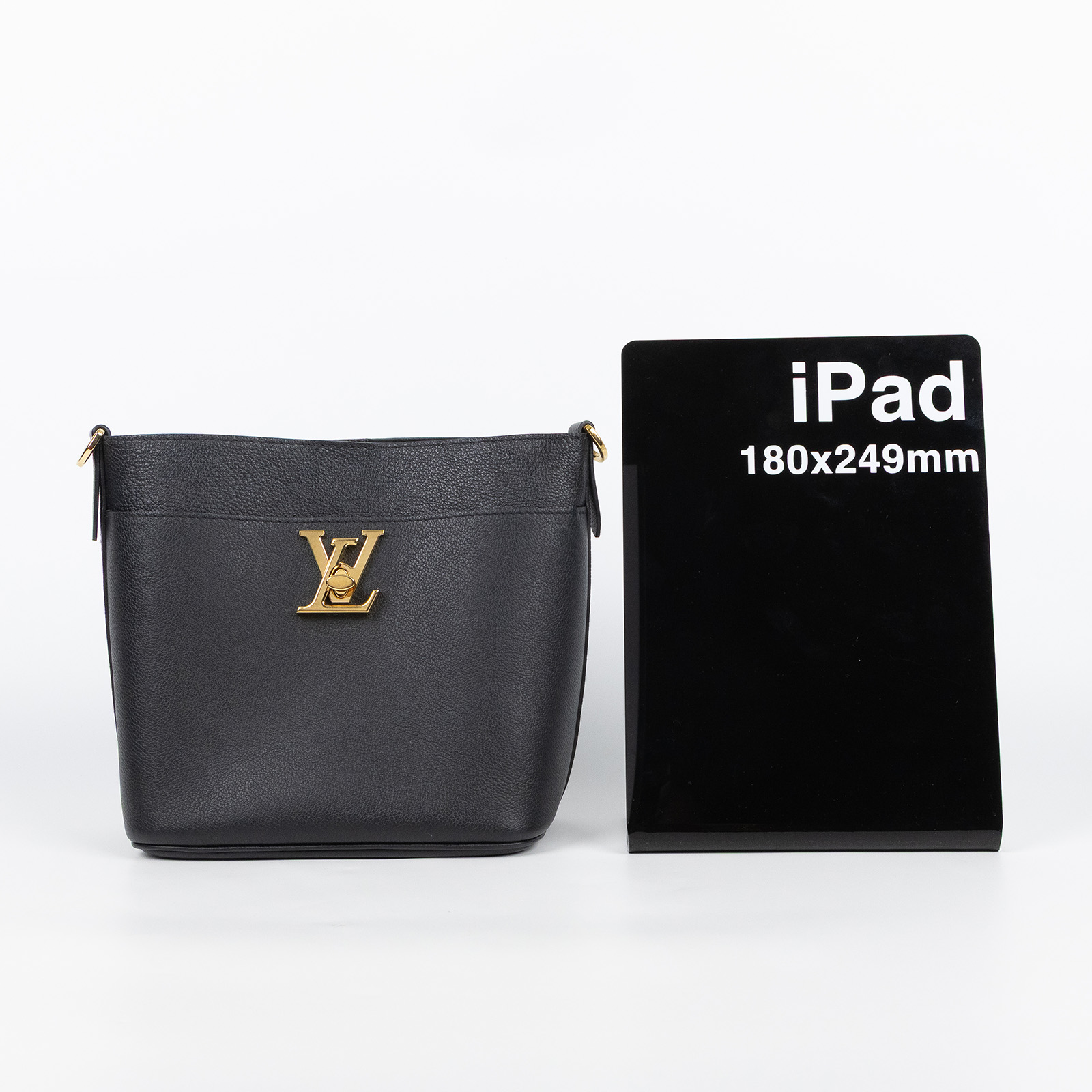 路易威登 LOUIS VUITTON Lock and Walk 手提包 M24006 晶片款 黑Lock and Walk 原廠盒子/防塵袋