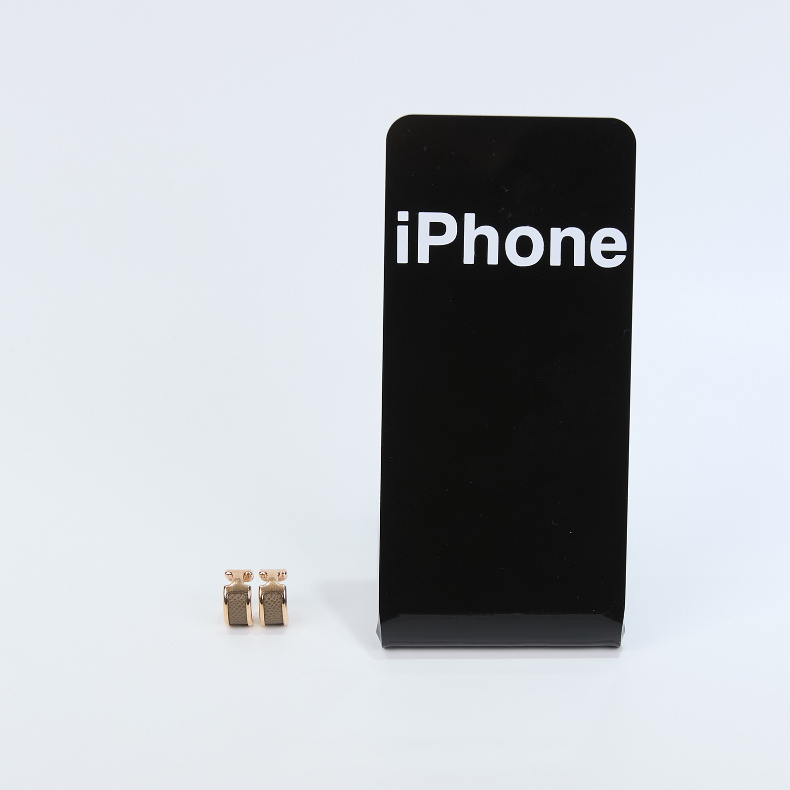 愛馬仕 Hermes Olympe 耳釘 小型 大象灰 H500359FD18  H耳環 原廠盒子/防塵袋