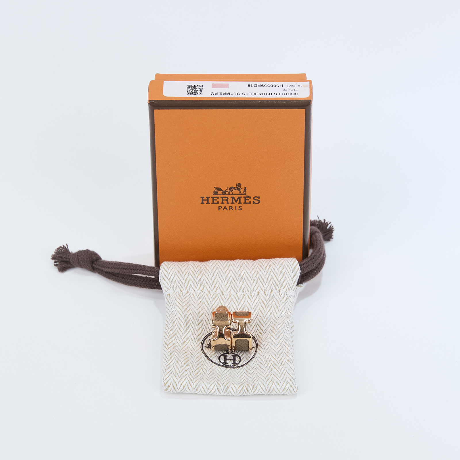 愛馬仕 Hermes Olympe 耳釘 小型 大象灰 H500359FD18  H耳環 原廠盒子/防塵袋