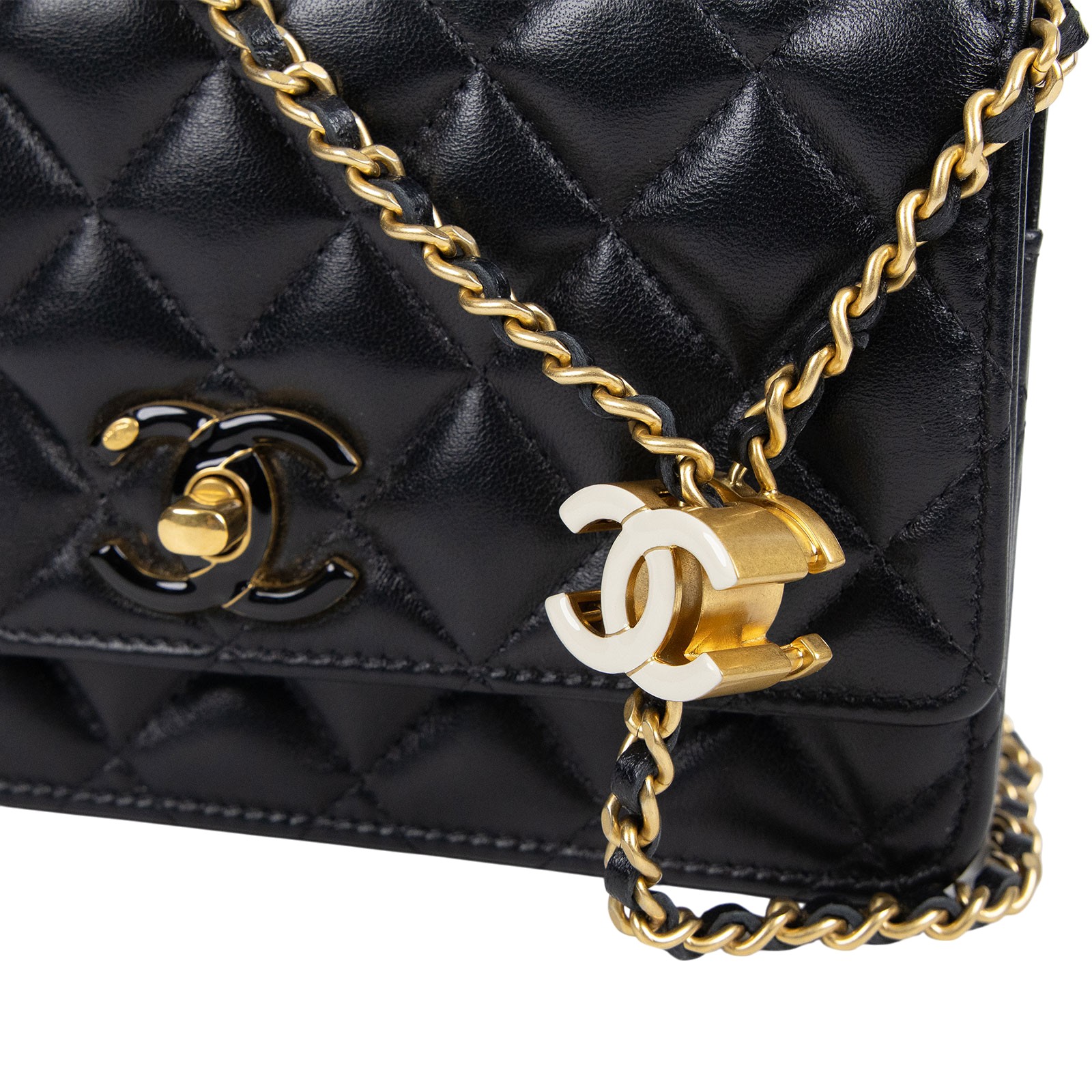 香奈兒 CHANEL CC logo 菱格紋 WOC 肩背 斜背 經典口蓋包 AP3938 B16915 晶片款 雙C調節扣WOC 原廠盒子/防塵袋