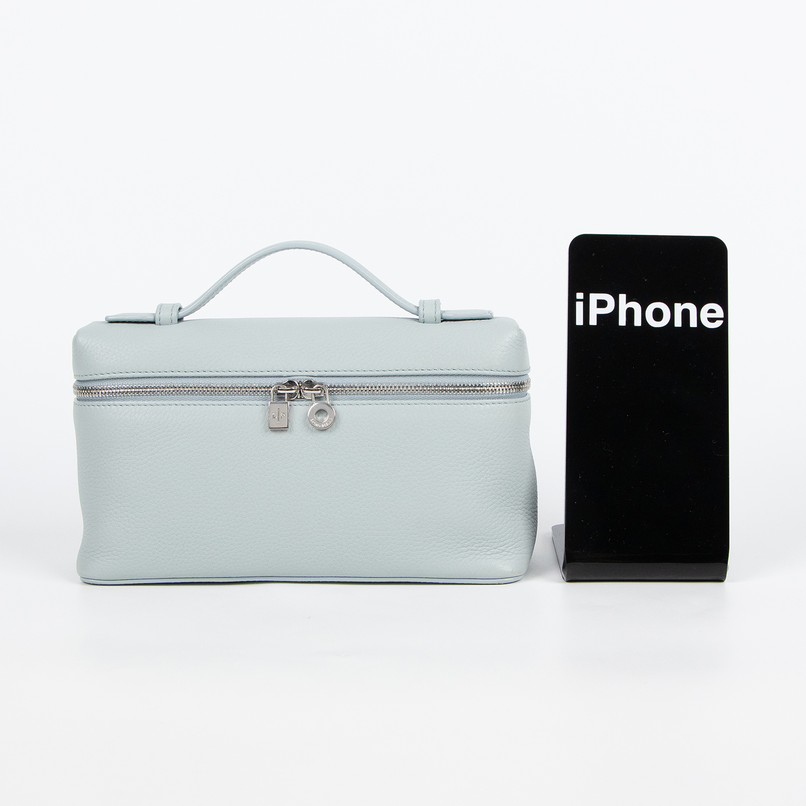 諾悠翩雅 LORO PIANA Extra Pouch L19 手拿包 FAN4045 灰藍L19包 防塵袋